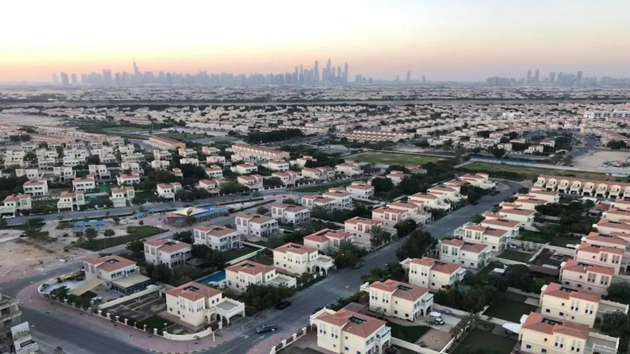 Jumeirah Village Triangle 3